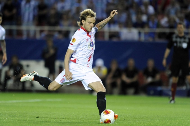El Sevilla golea al Oporto