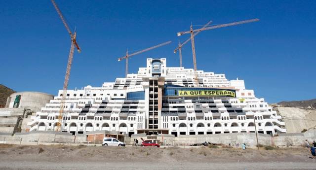 El Algarrobico no se quedará aquí