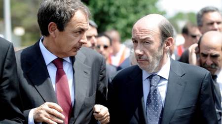 ZP trama una coalición PP-PSOE