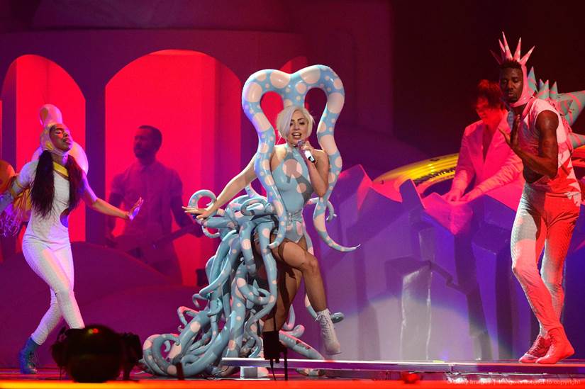 Lady Gaga tiene nueva telonera