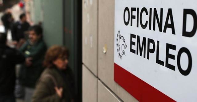 El paro de muy larga duración se enquista en España