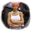 Roban una peluca a Nicki Minaj