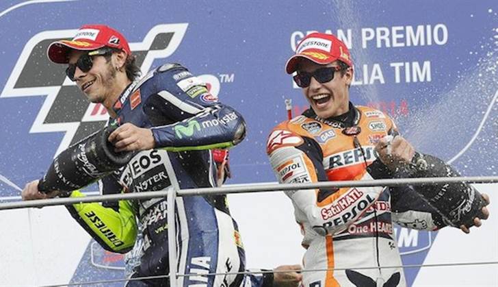 Márquez gana un auténtico duelo de titanes