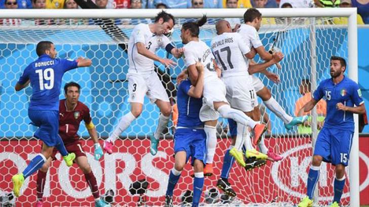 Italia vuelve a casa mordida