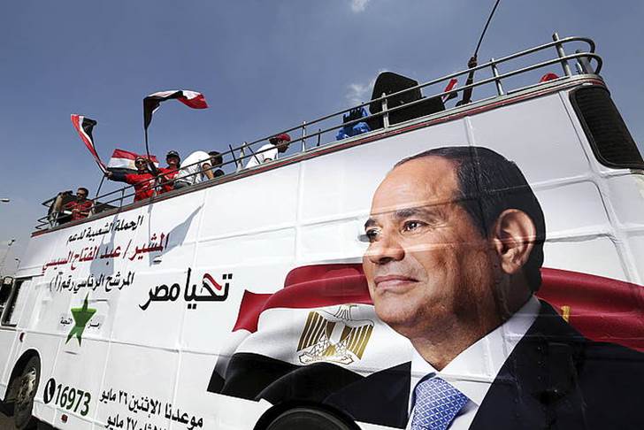 Los militares vuelven al poder en Egipto