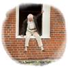 El abuelo que saltó por la ventana y se largó