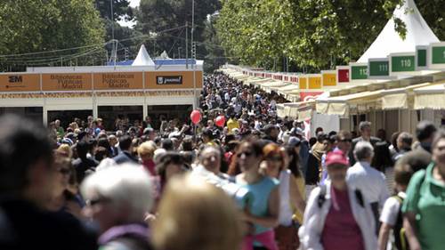 La Feria del Libro de Madrid cierra con 7.450.000 euros