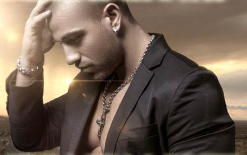 Rafa Mora y Oriana se lo montan en su primer videoclip