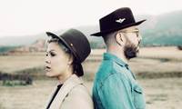 Roseave , el proyecto conjunto de Pink y Dallas Green