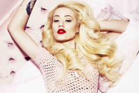 Iggy Azalea revienta