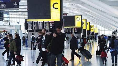 La UE se pone dura contra el ebola