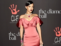 Rihanna en la Diamond Ball for the Clara Lionel Foundation
