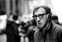 Woody Allen ficha por Amazon