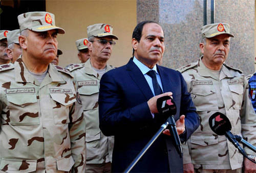 El Estado Islámico decapita 21 cristianos coptos