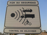 La DGT propone radares visibles