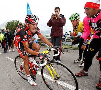 Joaquín “Purito” (Katusha) repite victoria en San Lorenzo del Escorial y es líder de La Vuelta