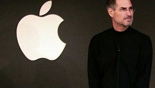 Steve Jobs se aleja cada vez más de Apple
