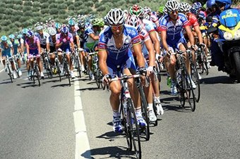 Marcel Kittel (Skil – Shimano) vence el sprint accidentado de Talavera