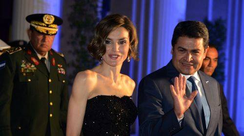 La Reina Letizia se compromete con los cooperantes