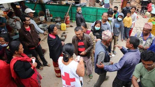 La ayuda a las zonas rurales de Nepal no llega