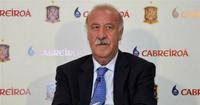 Del Bosque 'defiende' al entrenador femenino de la Roja