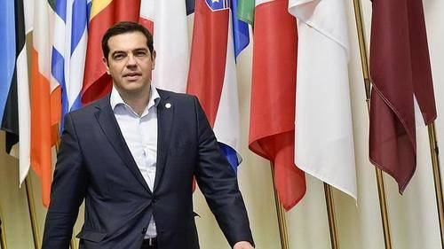 Tsipras convoca referéndum con las médidas de la Troika