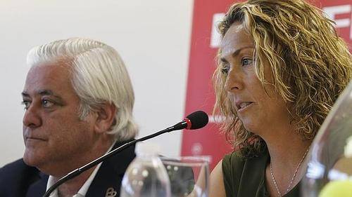 Despiden a Gala León