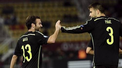 España vence de chiripa a Macedonia