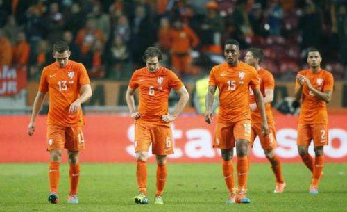 Holanda no estará en la Eurocopa de Francia