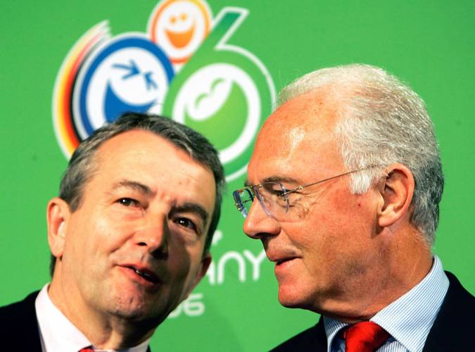 Franz Beckenbauer niega que comprasen ser sede del Mundial