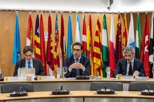 El ministro de Economía se reúne con CCAA para abordar aranceles de EE.UU
