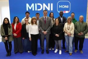 Sánchez presenta la app para llevar el DNI en el móvil