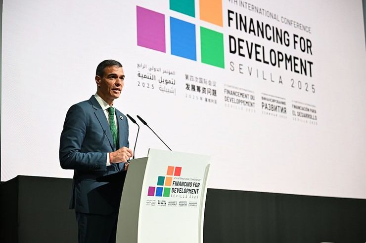 Sánchez reafirma su empaque internacional con el Plan Sevilla para reformular la gobernanza global