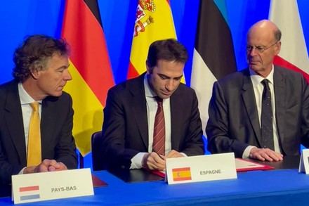 España y seis países europeos lanzan un nuevo sello para canalizar ahorros hacia la economía europea