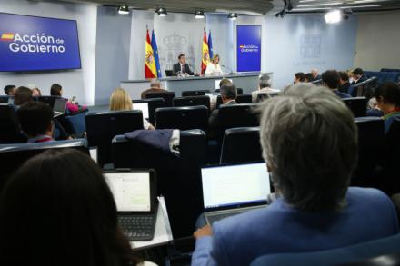 Consejos de Ministros: El Gobierno apuesta por el nuevo 'Verano Joven' y refuerza su plan contra incendios
