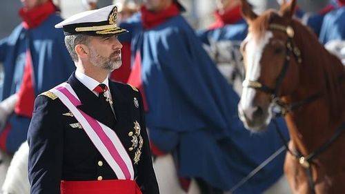 Felipe VI reivindica el compromiso patriota y solidario de las Fuerzas Armadas con la Paz