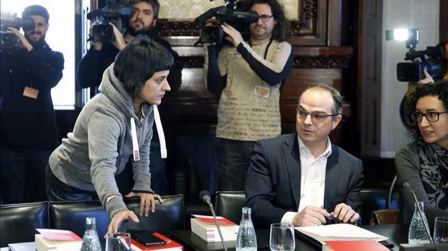 La CUP se convierte en subdito de Junts Pel Si