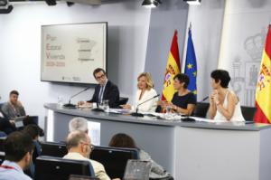 El Gobierno critica al PP por no reconocer el genocidio en Gaza y califica su actitud de 