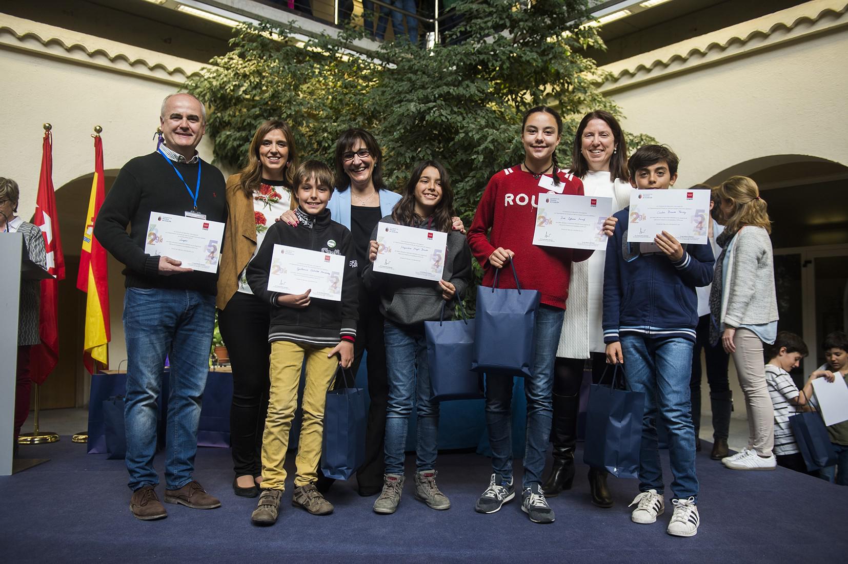 Pozuelo ha acogido una gymkhana de ciencias y matemáticas con 86 equipos de Primaria y Secundaria