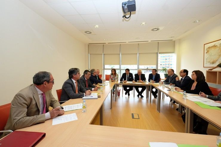 4.544 profesionales del operativo de lucha contra incendios forestales de la Junta protegen los bosques de la Comunidad