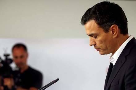Sanchez es 'forzado' a dimitir