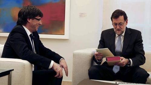 El gobierno carga de nuevo contra el Parlamento catalán