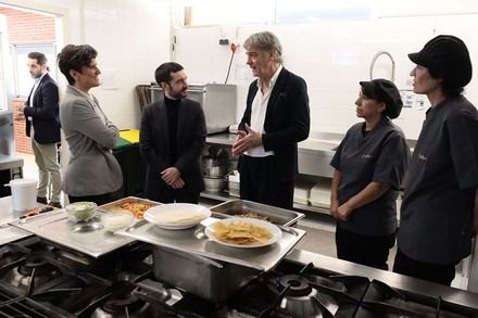 El Gobierno restringirá los platos precocinados en comedores escolares