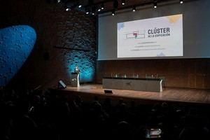 Rodríguez subraya la importancia de viviendas asequibles y de calidad en el Clúster de Edificación