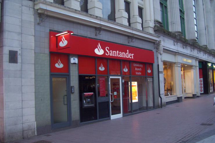 Nuestros seis grandes bancos pierden beneficios