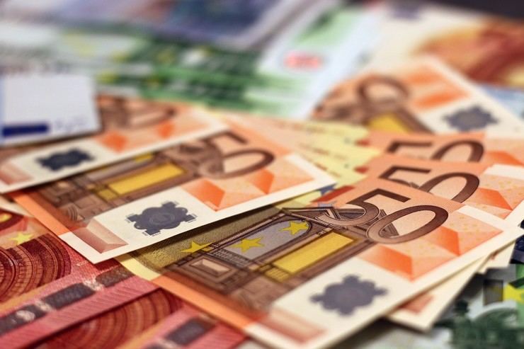 El déficit público sube un 5,7% hasta abril por los gastos extraordinarios de la DANA