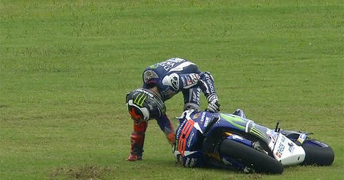 Márquez gana un GP de Argentina muy accidentado