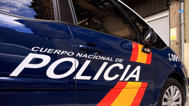Explotada sexualmente por su abuela y su madre