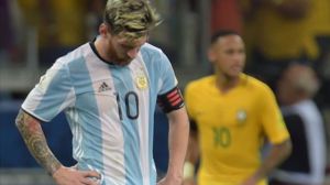 Argentina 'toca fondo' pero 'sigue viva'