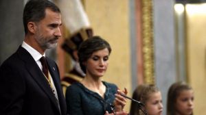 El Rey reclama a los diputados y senadores 'generosidad, responsabilidad, respeto y entendimiento'
